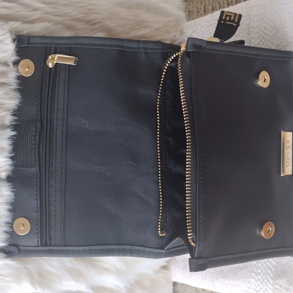 Versace fragrances pouch/clutch - Picture 5 of 16